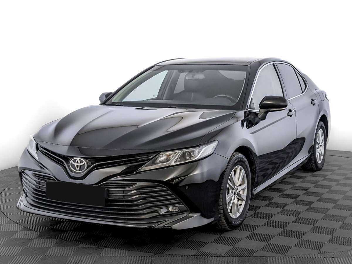 Toyota Camry с пробегом — 2019 год. Фото: #0