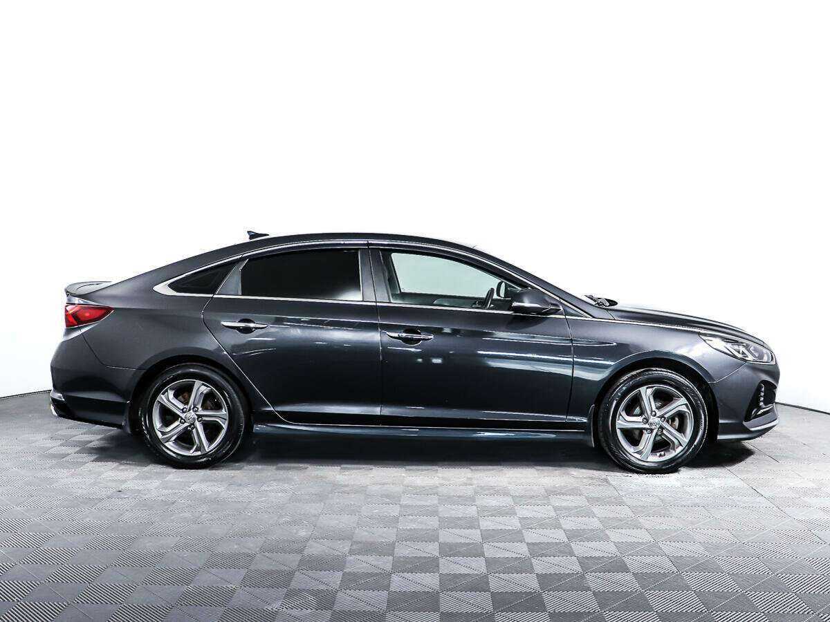 Hyundai Sonata с пробегом — 2018 год. Фото: #3