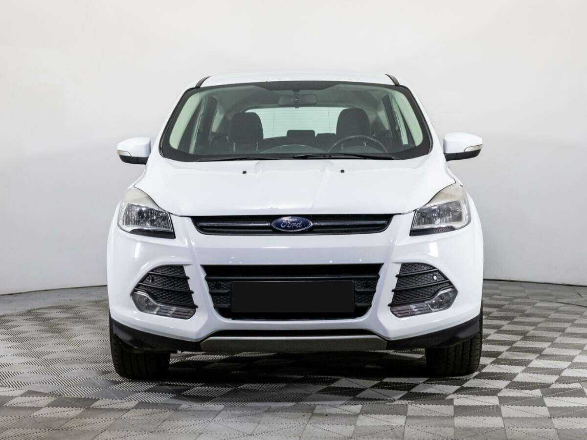 Ford Kuga с пробегом — 2016 год. Фото: #1