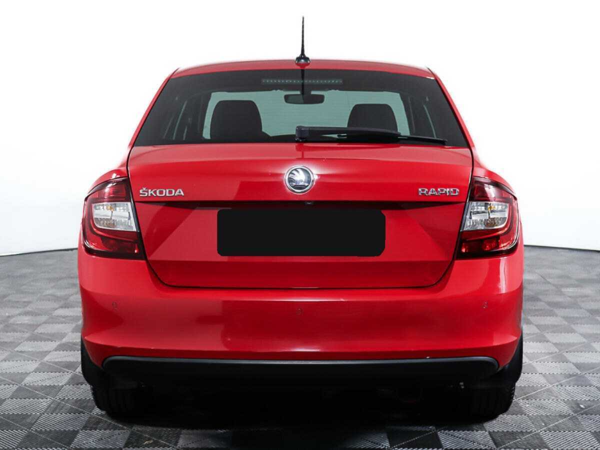 Skoda Rapid с пробегом — 2019 год. Фото: #5