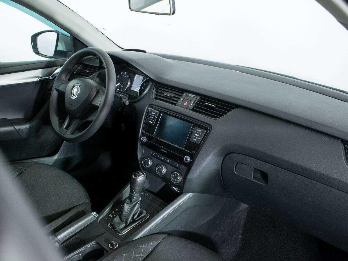 Skoda Octavia с пробегом — 2018 год. Фото: #8