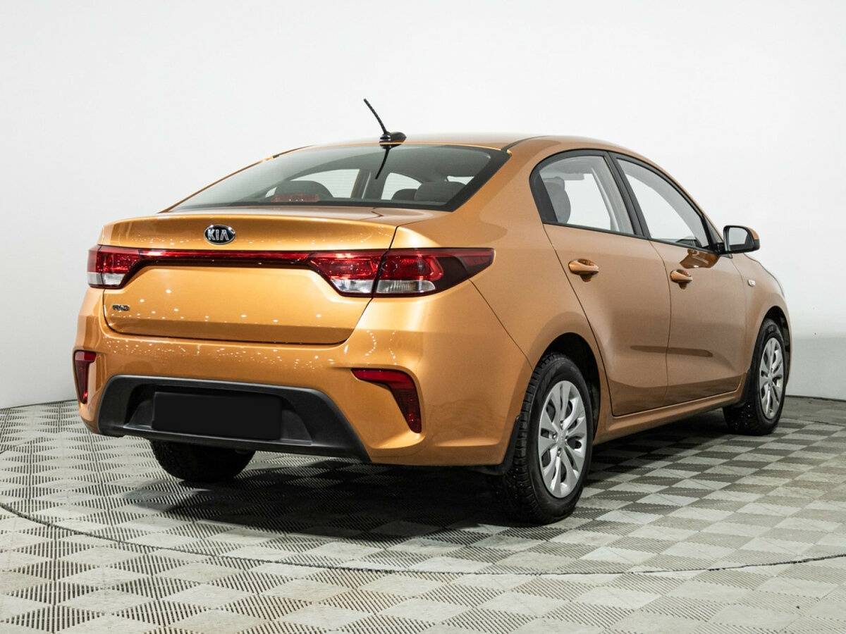 Kia Rio с пробегом — 2017 год. Фото: #4