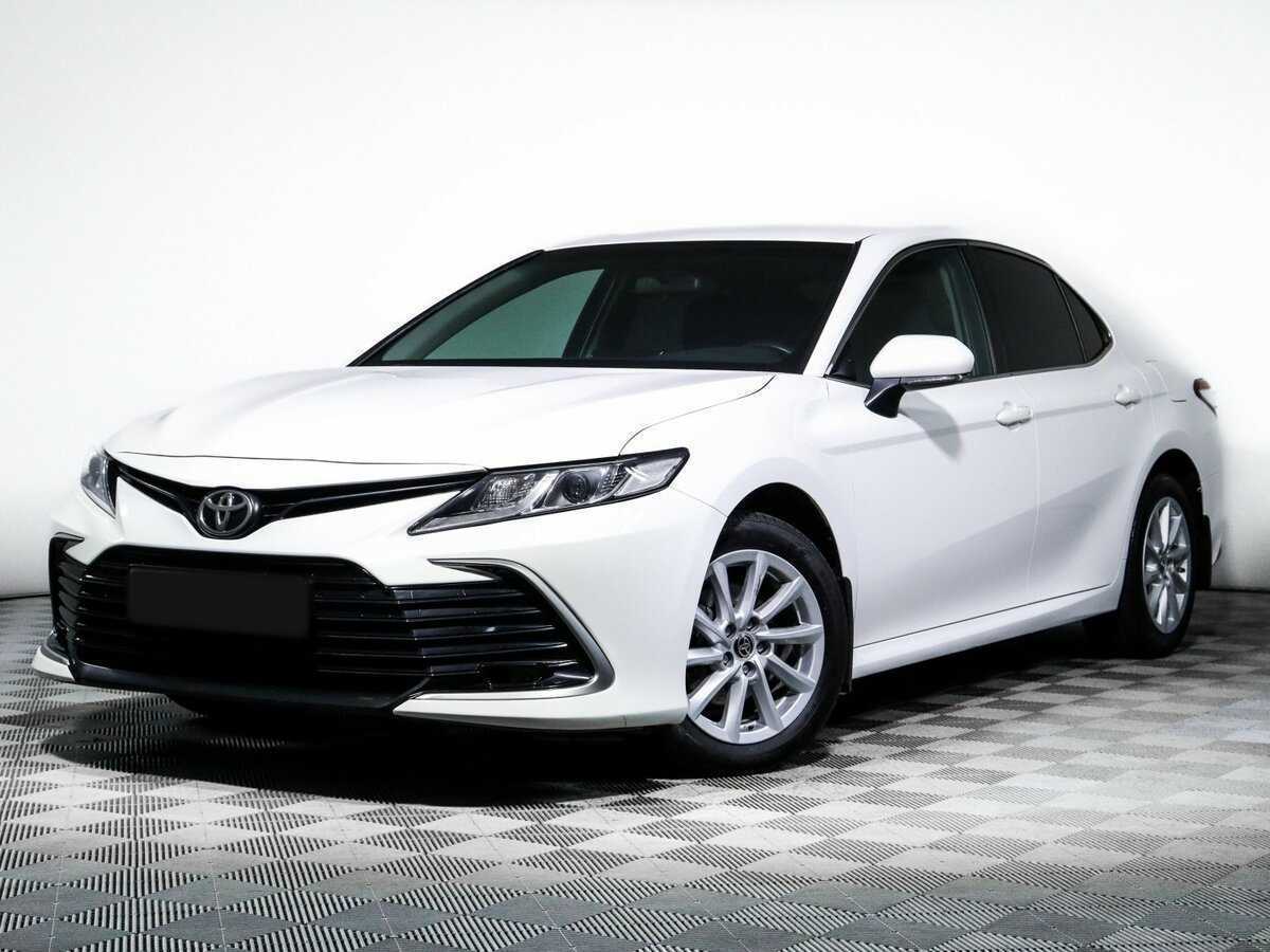Toyota Camry с пробегом — 2021 год. Посмотреть фото