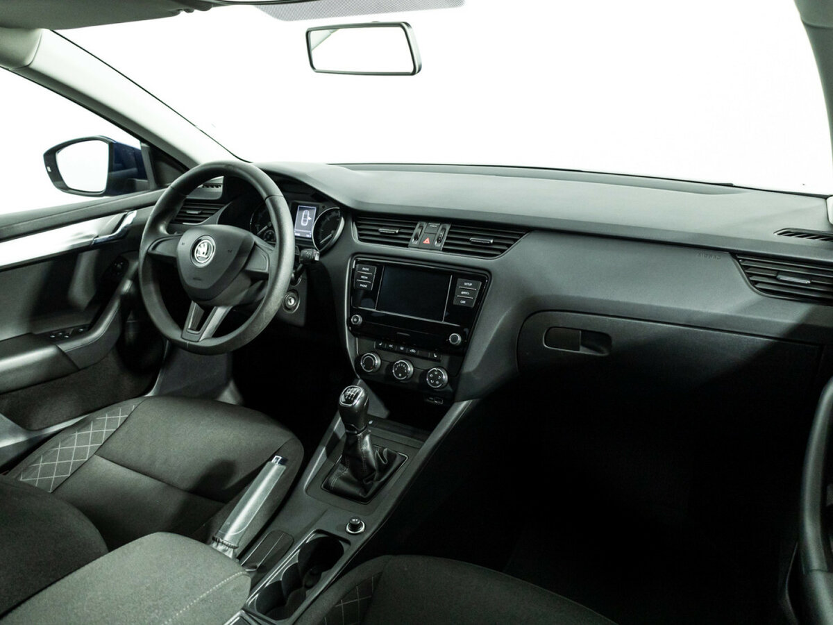 Skoda Octavia с пробегом — 2020 год. Фото: #8