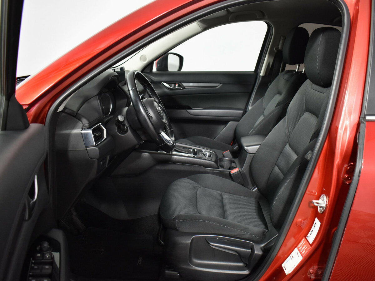 Mazda CX-5 с пробегом — 2017 год. Фото: #9