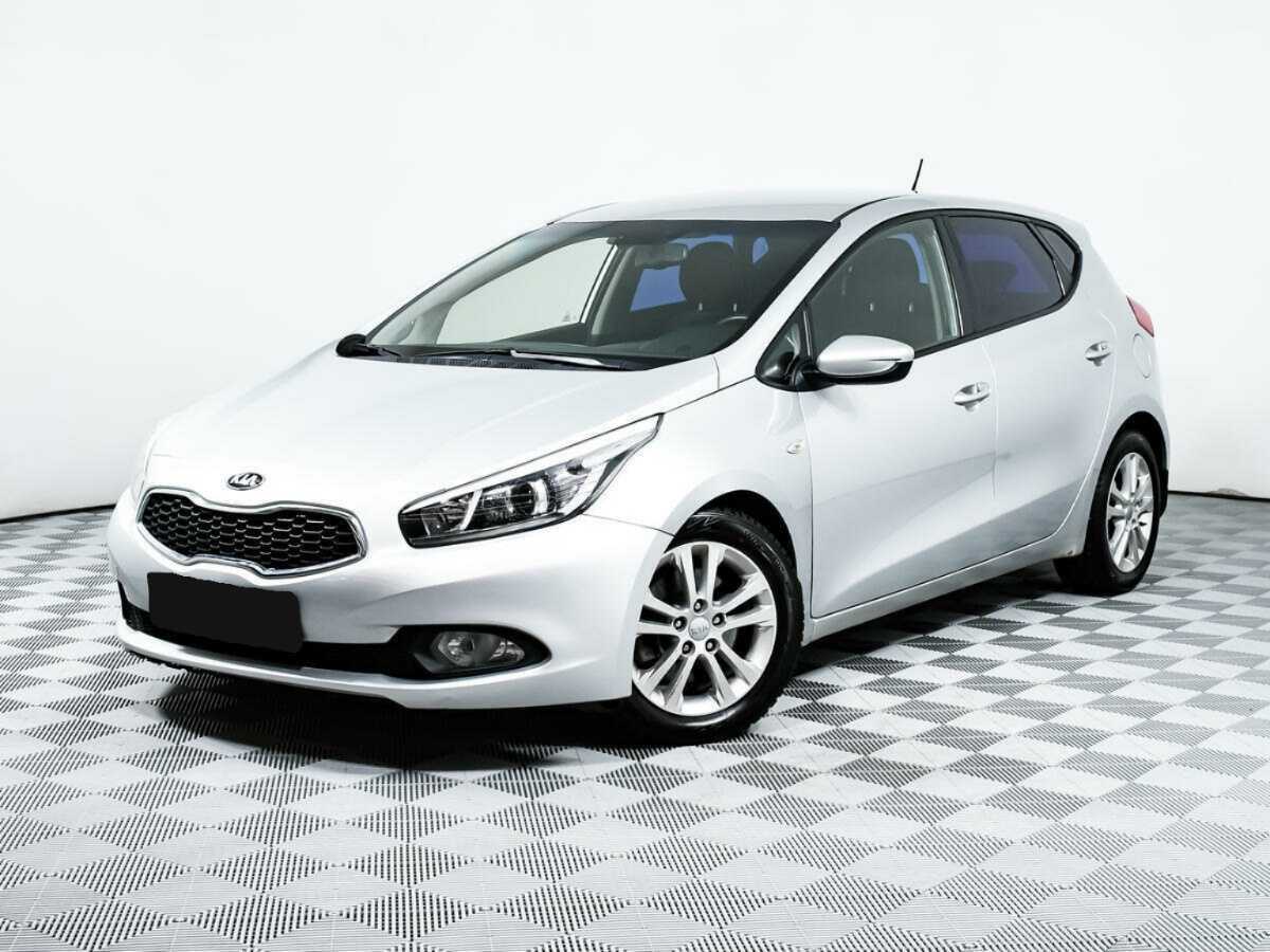 Kia Ceed с пробегом — 2012 год. Фото: #0
