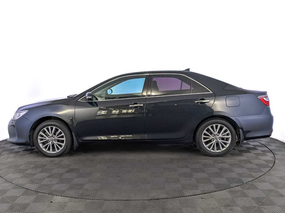 Toyota Camry с пробегом — 2016 год. Фото: #7