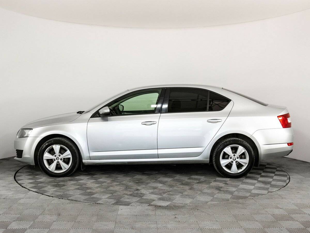 Skoda Octavia с пробегом — 2013 год. Фото: #7