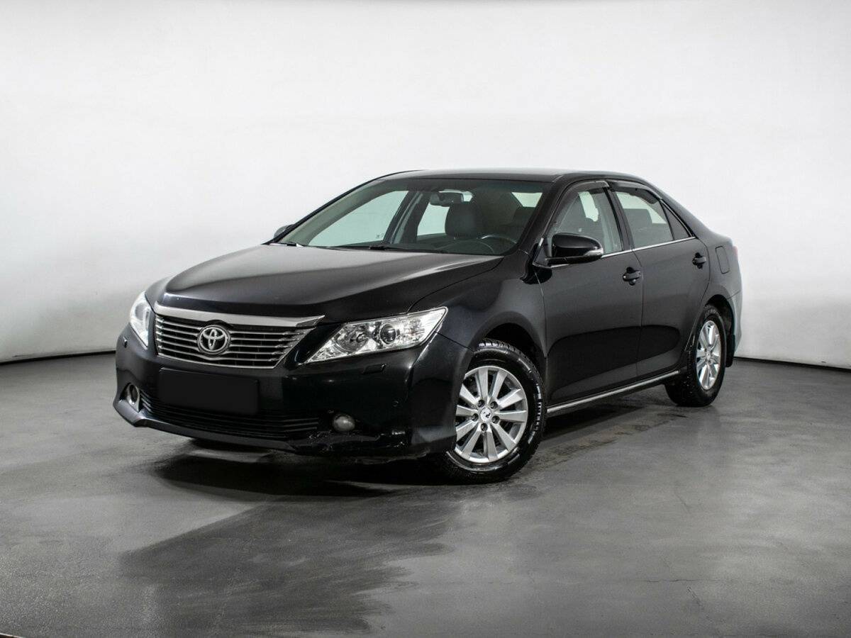 Toyota Camry с пробегом — 2013 год. Посмотреть фото
