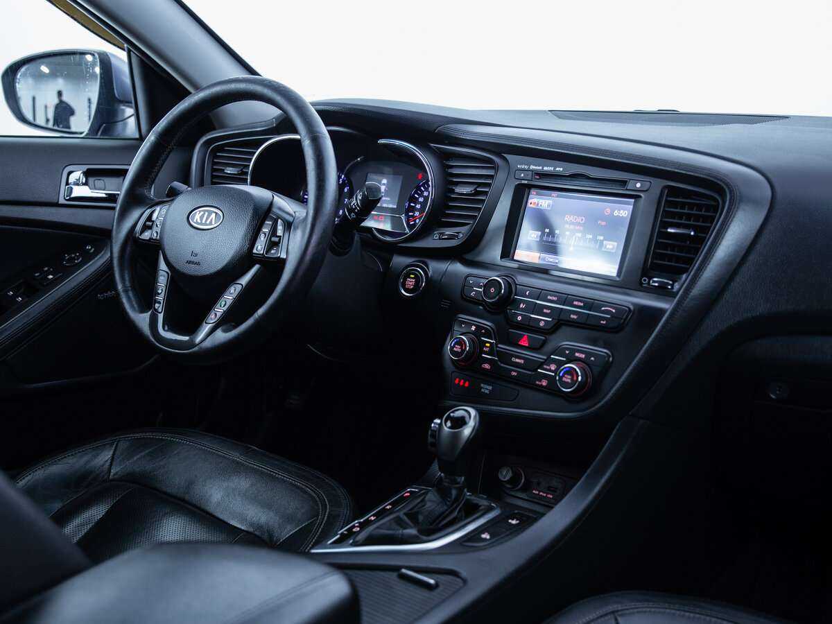 Kia Optima с пробегом — 2012 год. Фото: #10