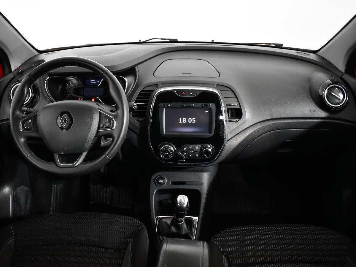 Renault Kaptur с пробегом — 2017 год. Фото: #11