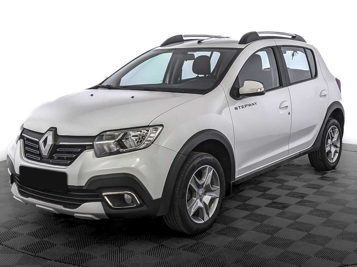 Renault Sandero с пробегом — 2022 год. Посмотреть фото
