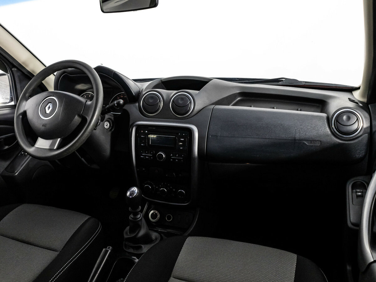 Renault Duster с пробегом — 2013 год. Фото: #6