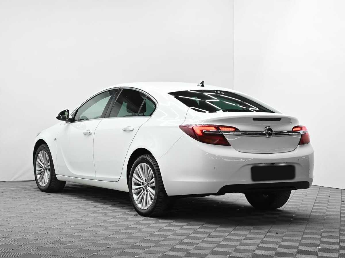 Opel Insignia с пробегом — 2014 год. Фото: #2
