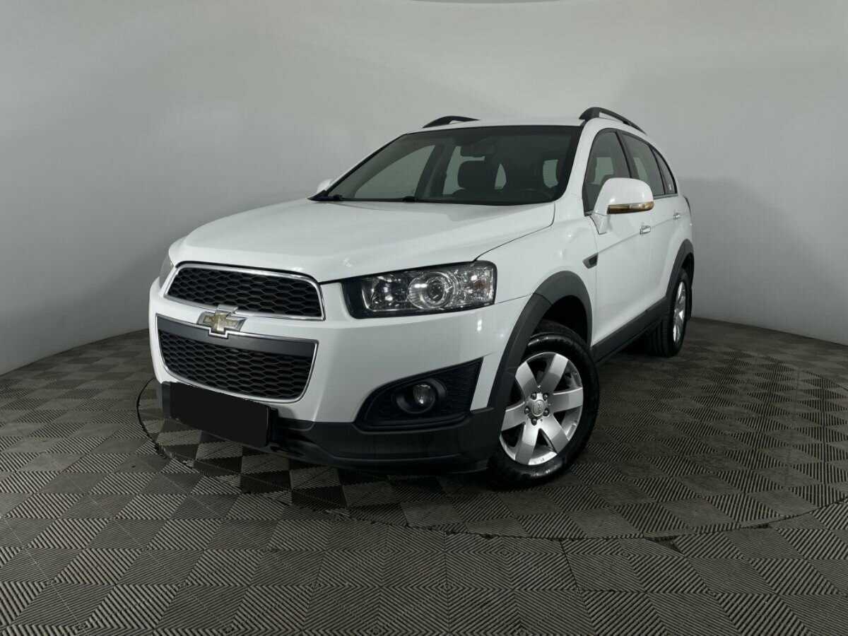 Chevrolet Captiva с пробегом — 2014 год. Фото: #0