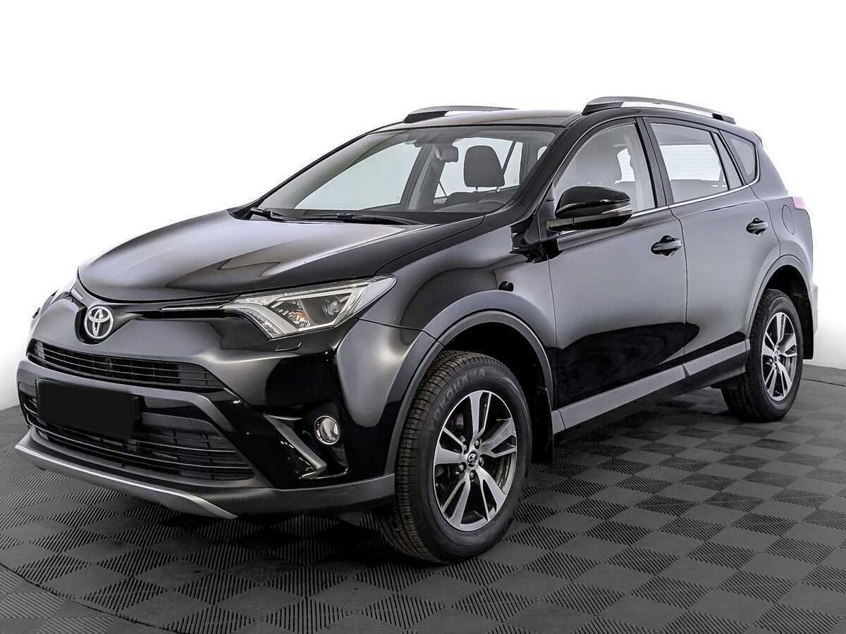 Toyota RAV4 с пробегом — 2017 год. Фото: #0