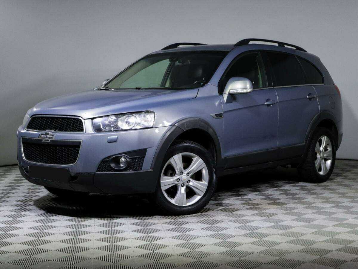 Chevrolet Captiva с пробегом — 2013 год. Фото: #0
