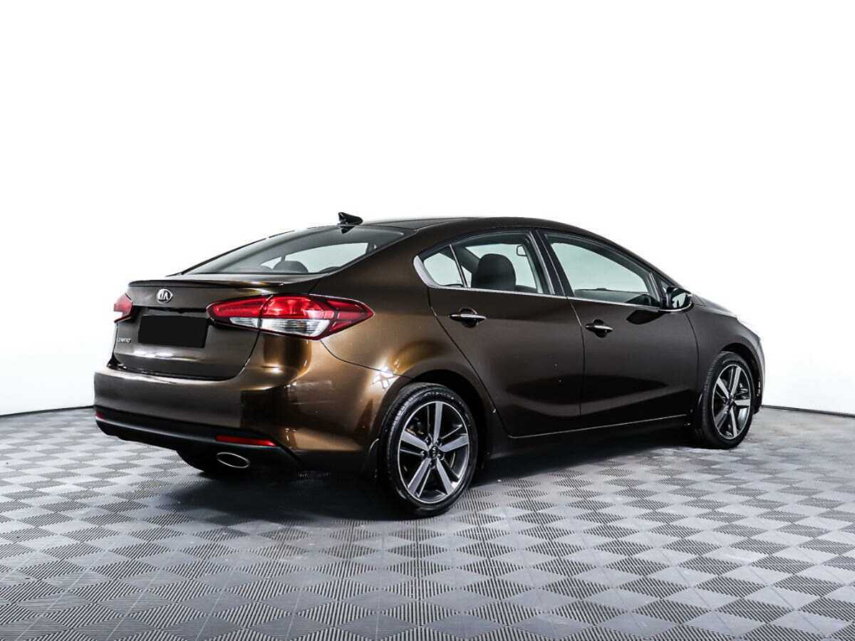 Kia Cerato с пробегом — 2017 год. Фото: #4