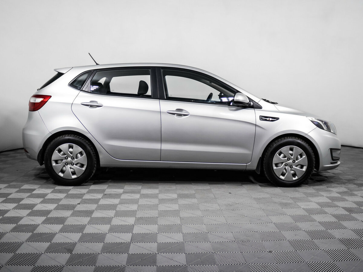 Kia Rio с пробегом — 2014 год. Фото: #2