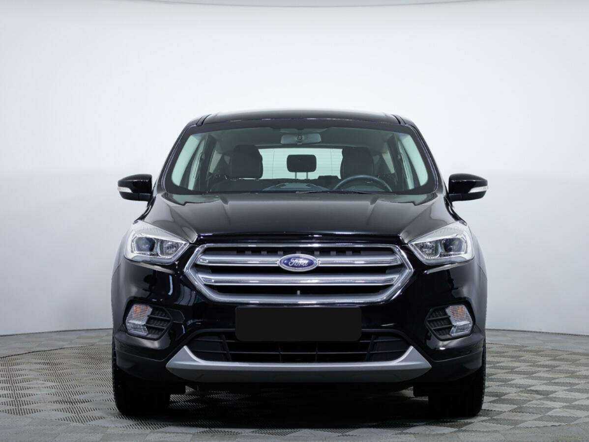 Ford Kuga с пробегом — 2018 год. Фото: #0