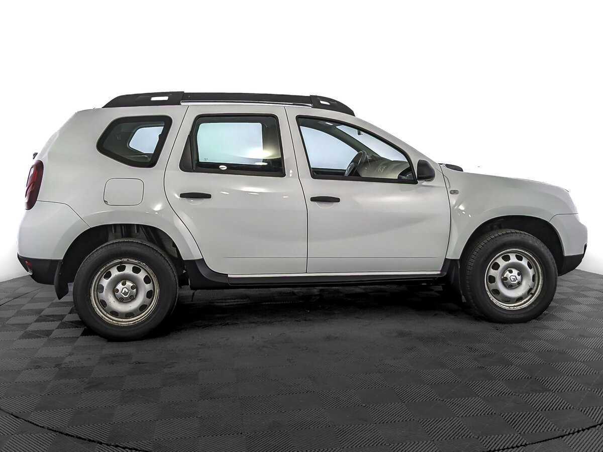 Renault Duster с пробегом — 2016 год. Фото: #3