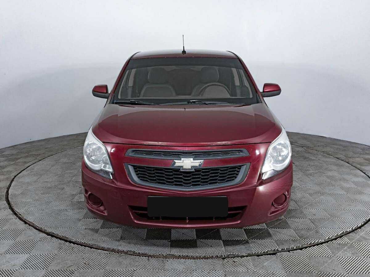 Chevrolet Cobalt с пробегом — 2014 год. Фото: #1