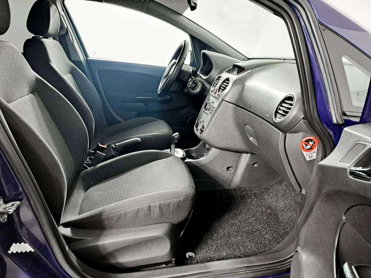Opel Corsa с пробегом — 2012 год. Фото: #8