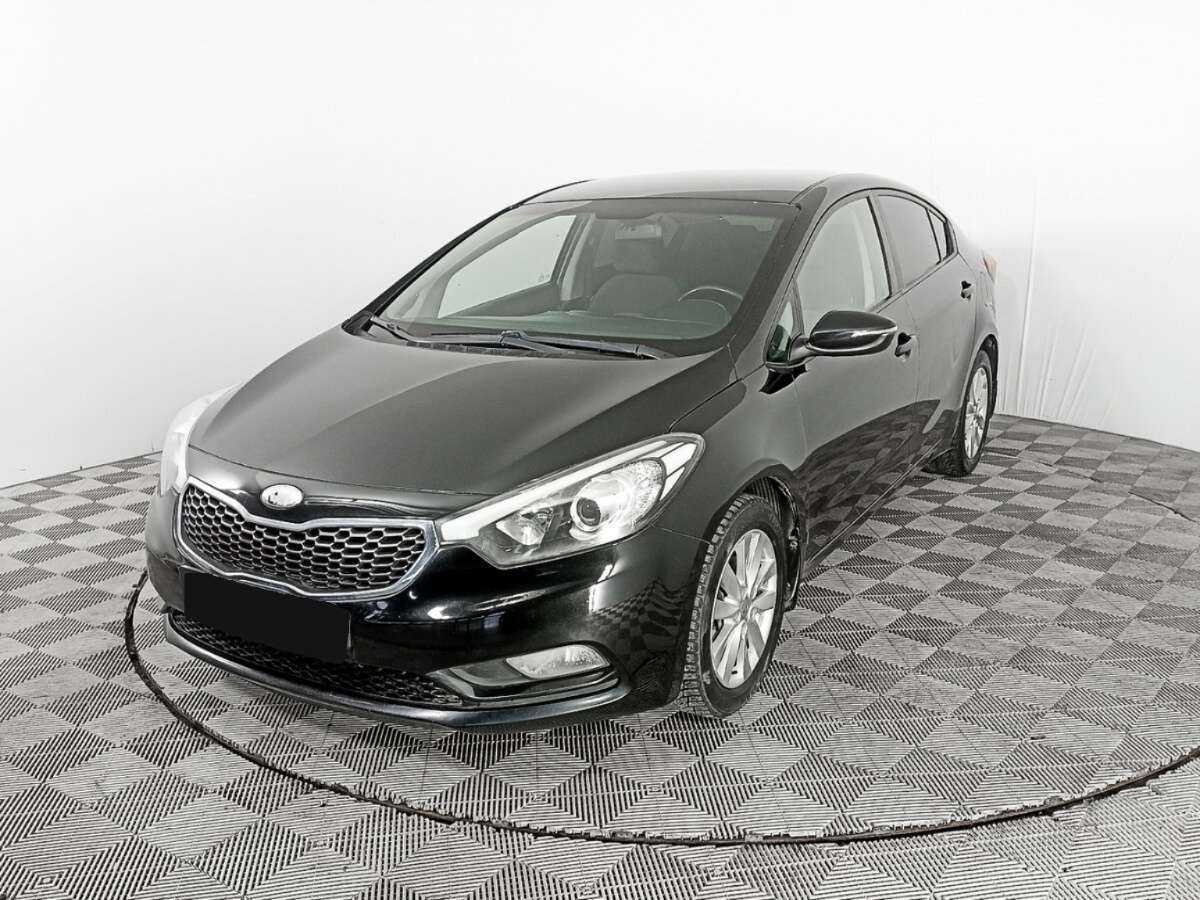 Kia Cerato с пробегом — 2013 год. Фото: #0