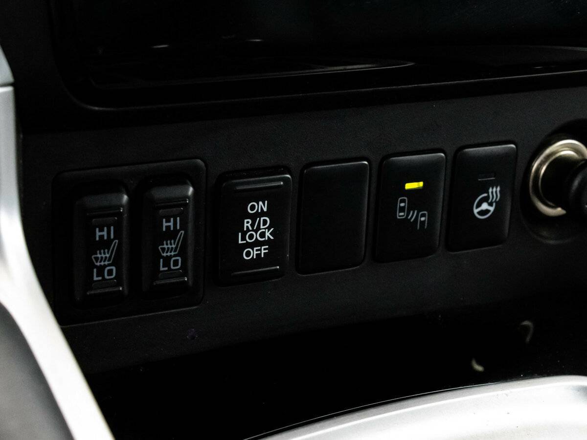 Mitsubishi Pajero Sport с пробегом — 2019 год. Фото: #13