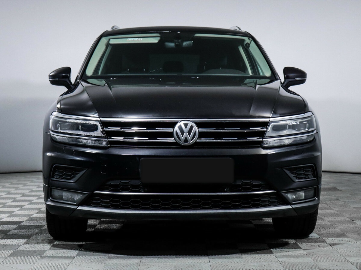 Volkswagen Tiguan с пробегом — 2018 год. Фото: #1