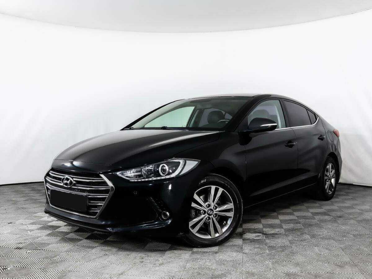 Hyundai Elantra с пробегом — 2017 год. Посмотреть фото