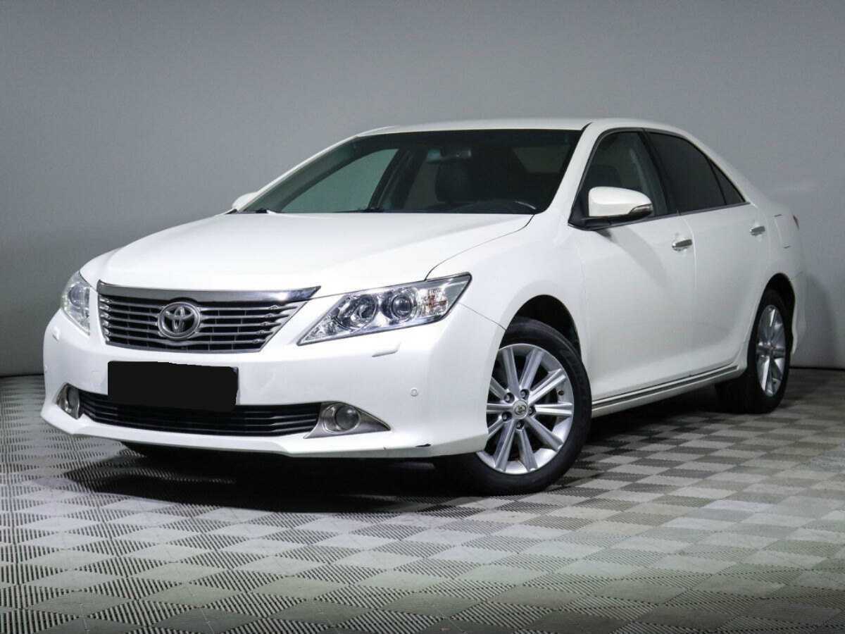 Toyota Camry с пробегом — 2014 год. Посмотреть фото