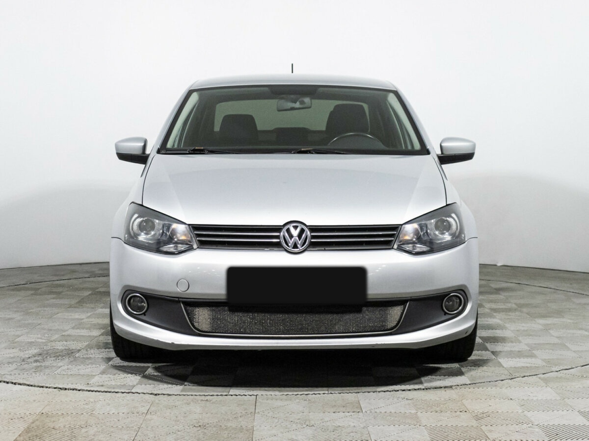 Volkswagen Polo с пробегом — 2013 год. Фото: #1