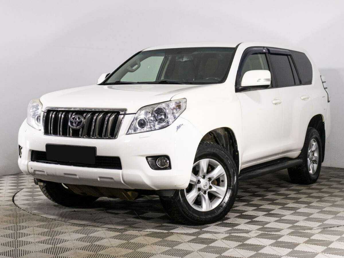 Toyota Land Cruiser Prado с пробегом — 2012 год. Фото: #0