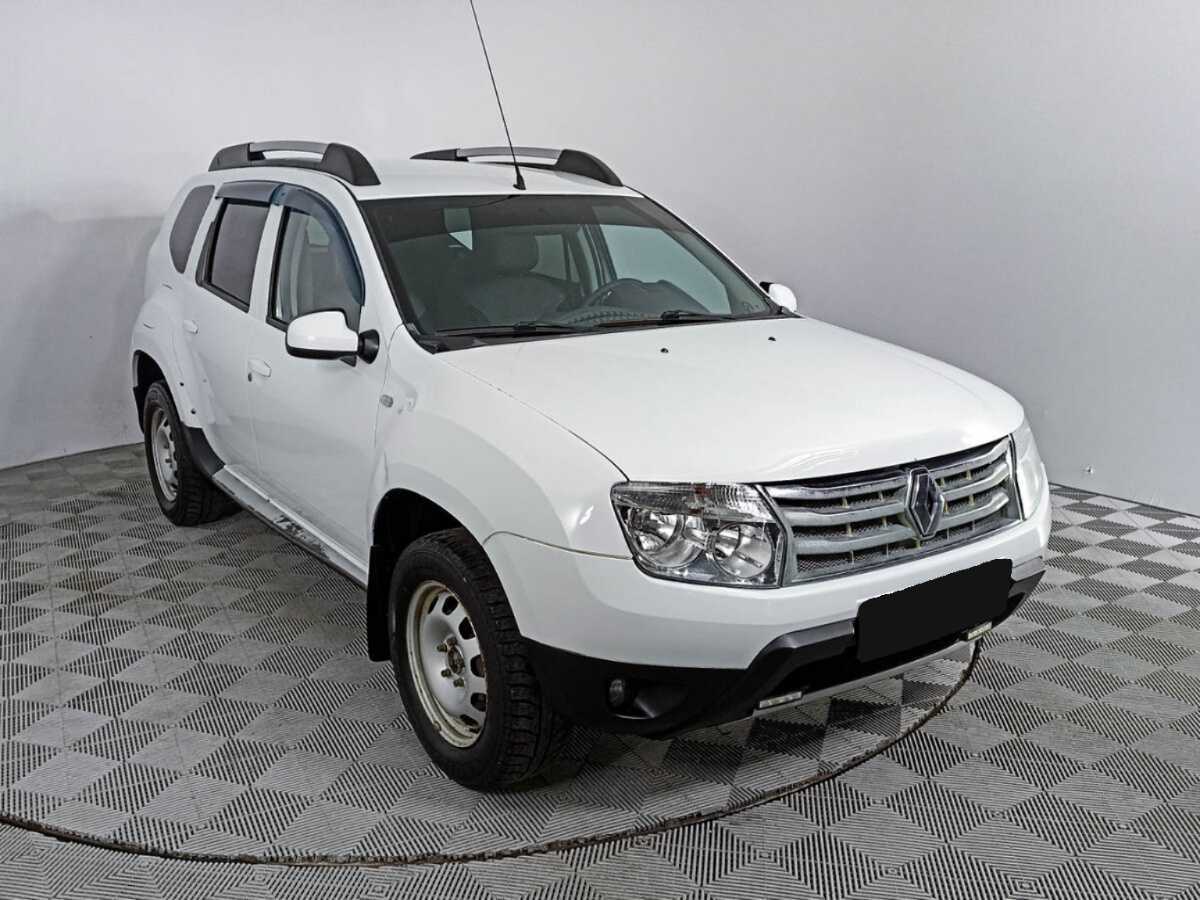 Renault Duster с пробегом — 2012 год. Фото: #2