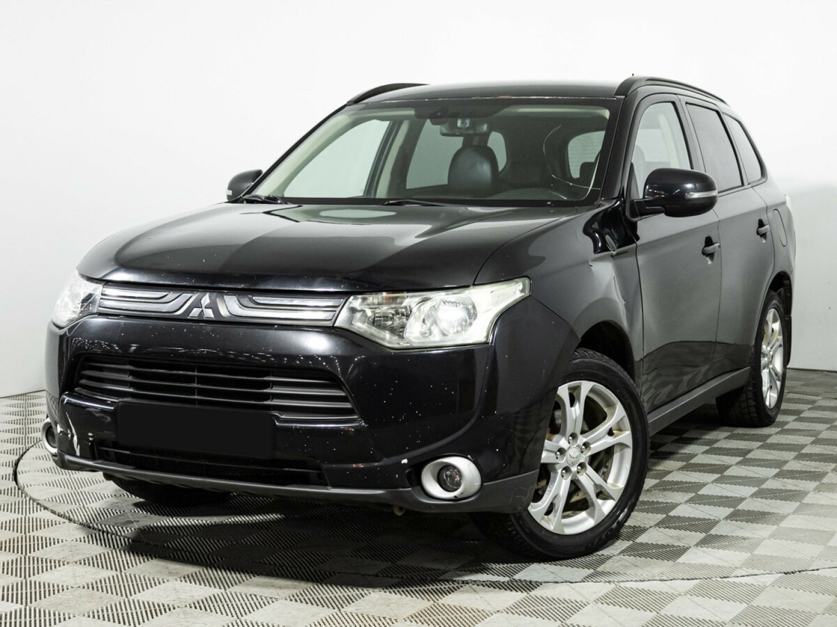 Mitsubishi Outlander с пробегом — 2013 год. Посмотреть фото