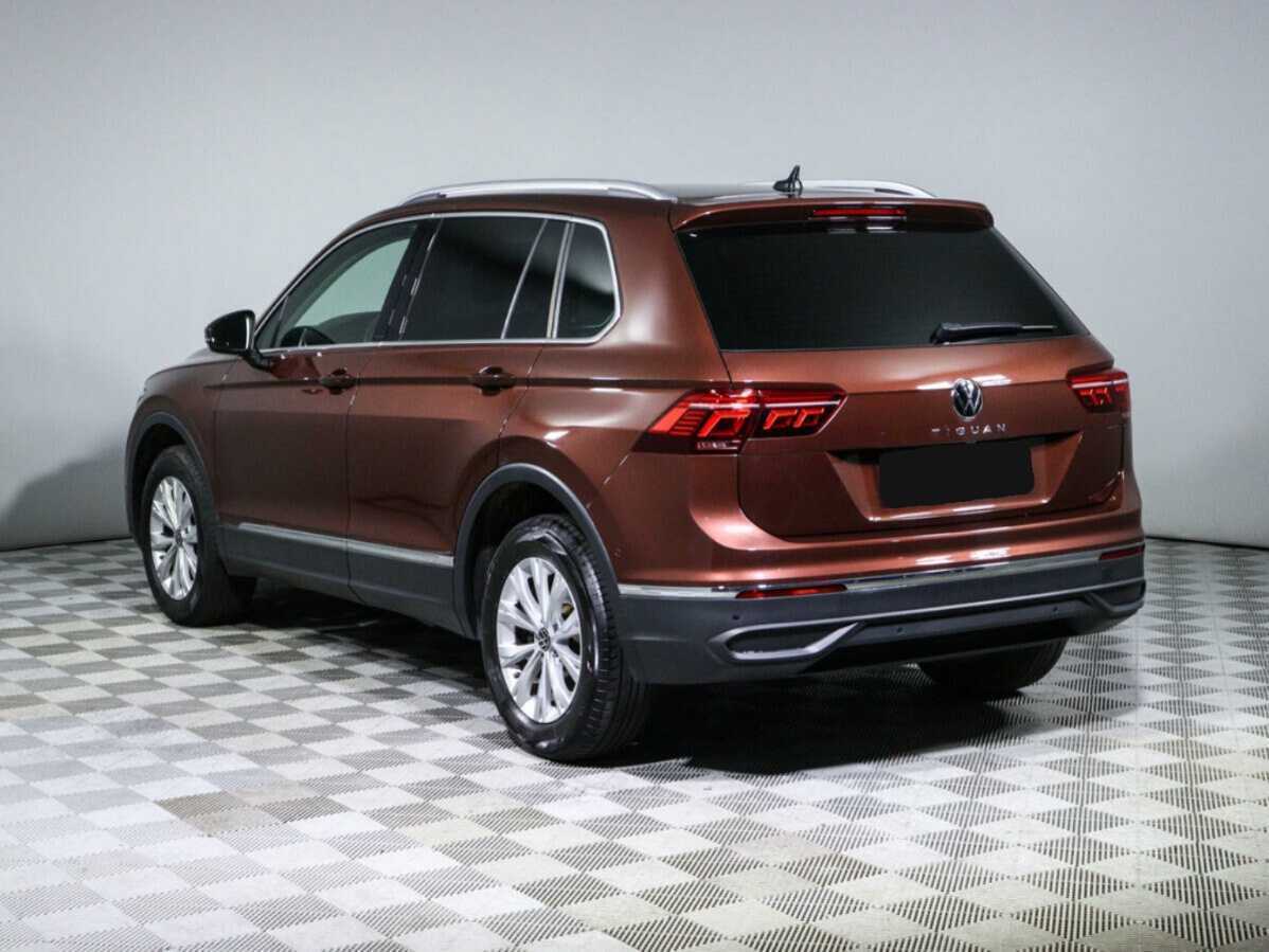 Volkswagen Tiguan с пробегом — 2021 год. Фото: #5