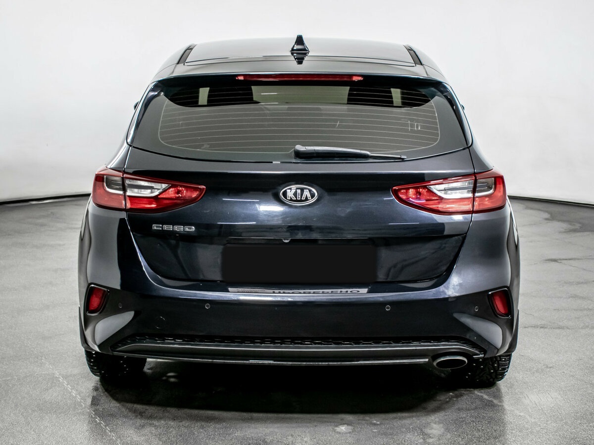 Kia Ceed с пробегом — 2018 год. Фото: #5
