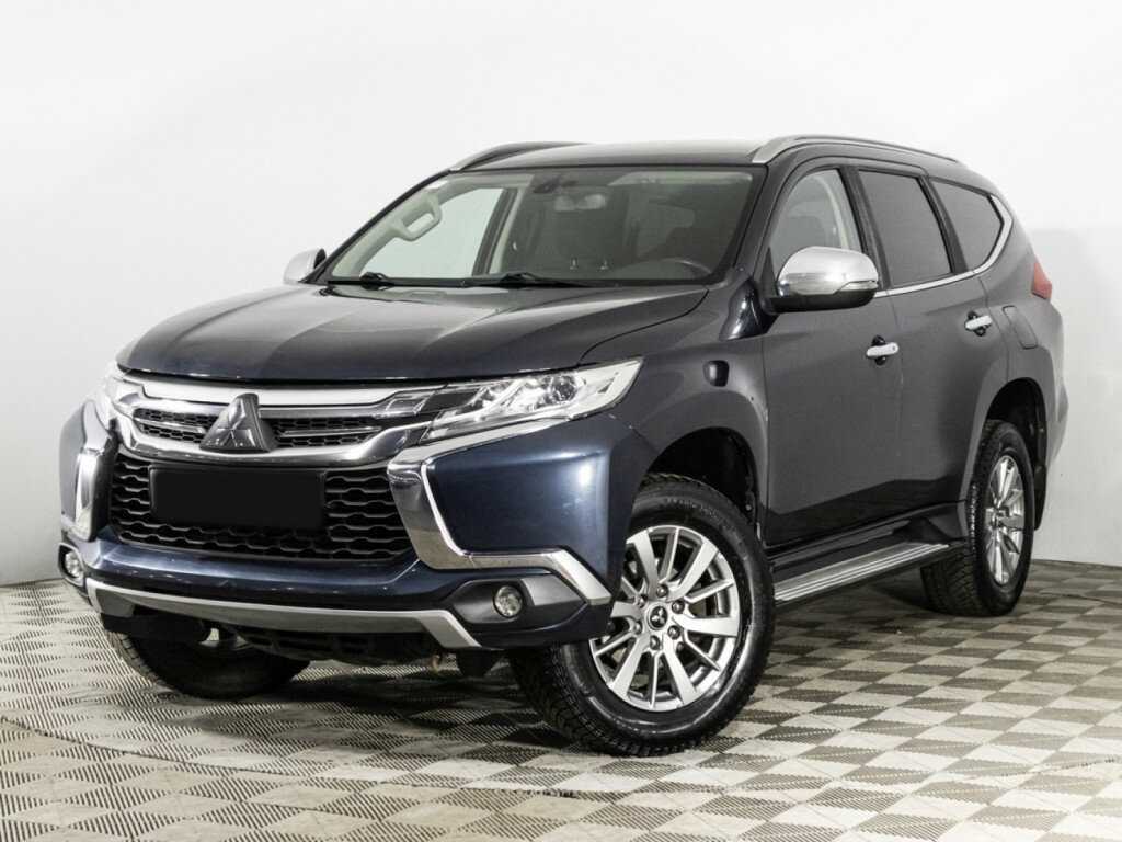 Mitsubishi Pajero Sport с пробегом — 2018 год. Фото: #0