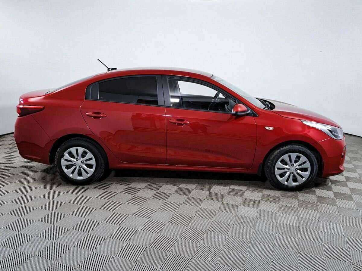Kia Rio с пробегом — 2020 год. Фото: #3