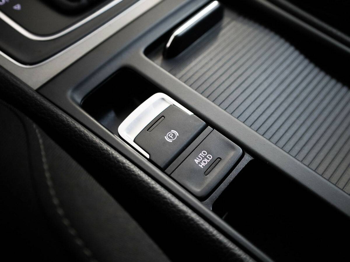 Volkswagen Golf с пробегом — 2013 год. Фото: #15
