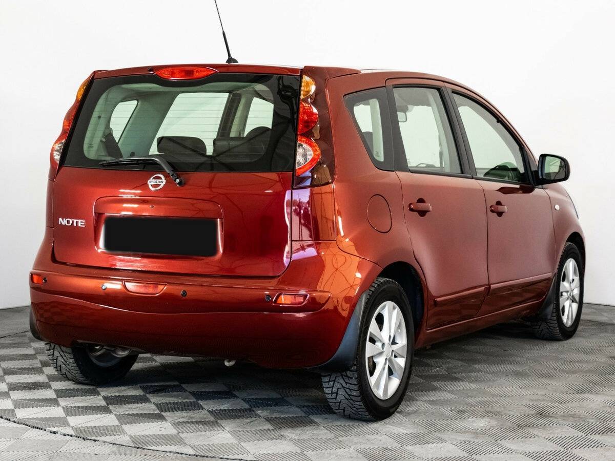 Nissan Note с пробегом — 2013 год. Фото: #3