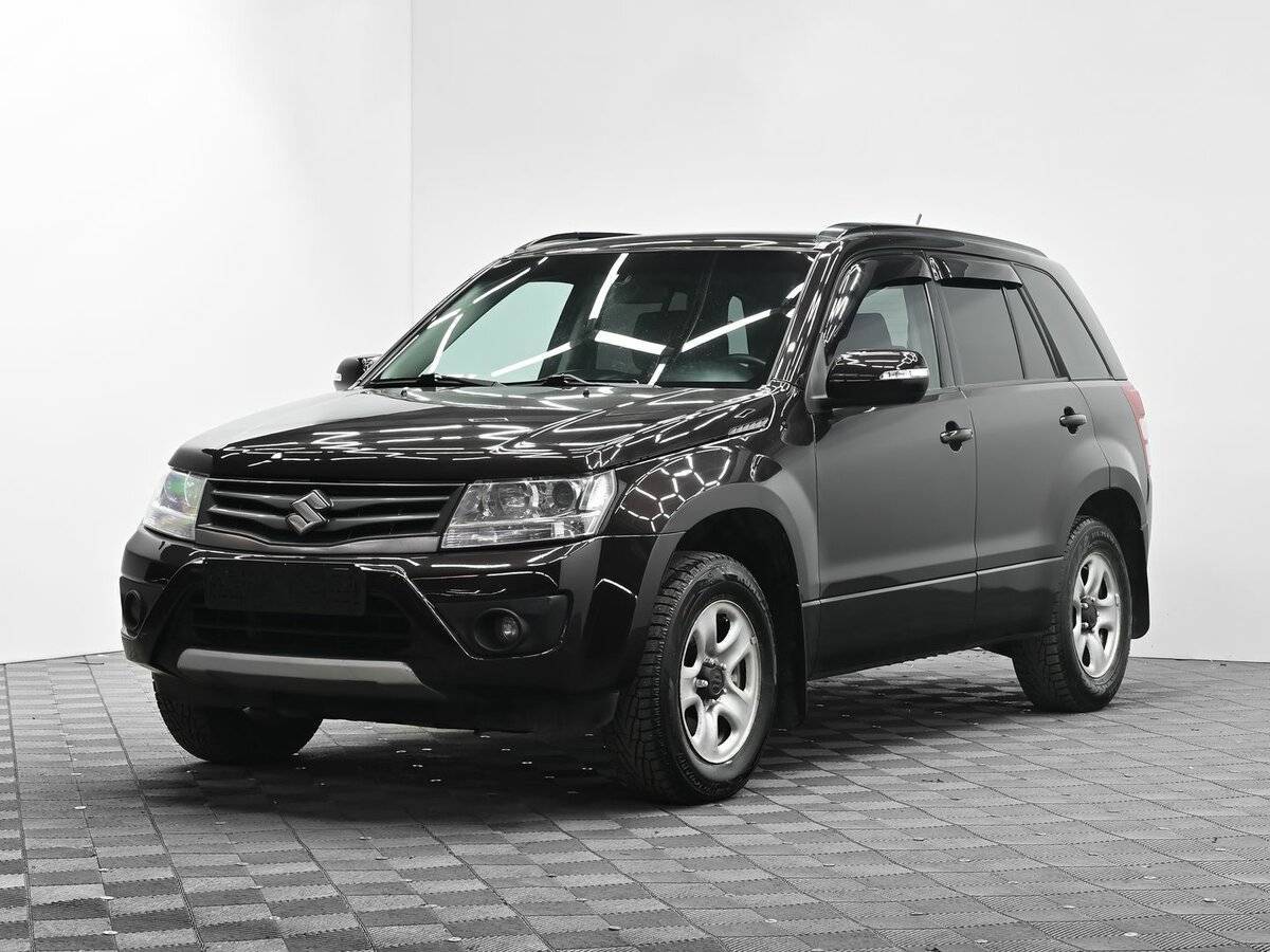 Suzuki Grand Vitara с пробегом — 2013 год. Посмотреть фото