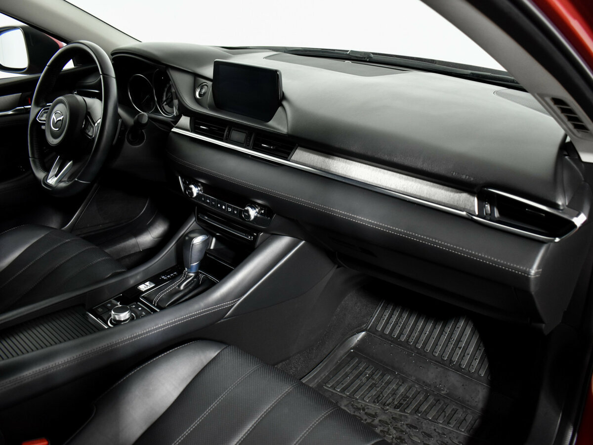 Mazda 6 с пробегом — 2019 год. Фото: #10