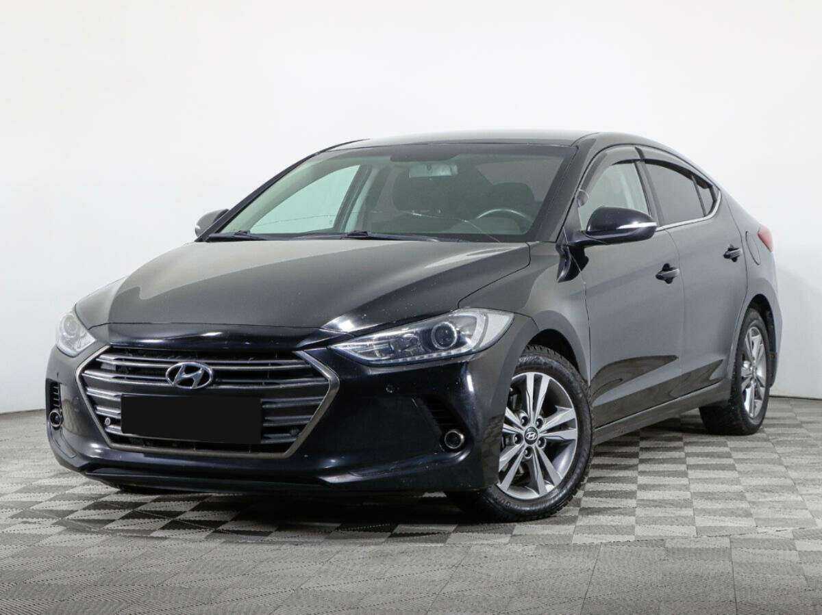 Hyundai Elantra с пробегом — 2017 год. Фото: #0