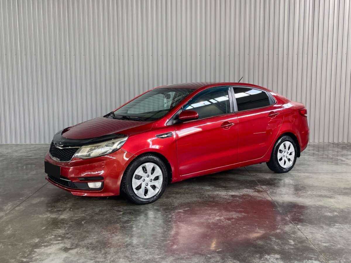 Kia Rio с пробегом — 2015 год. Посмотреть фото