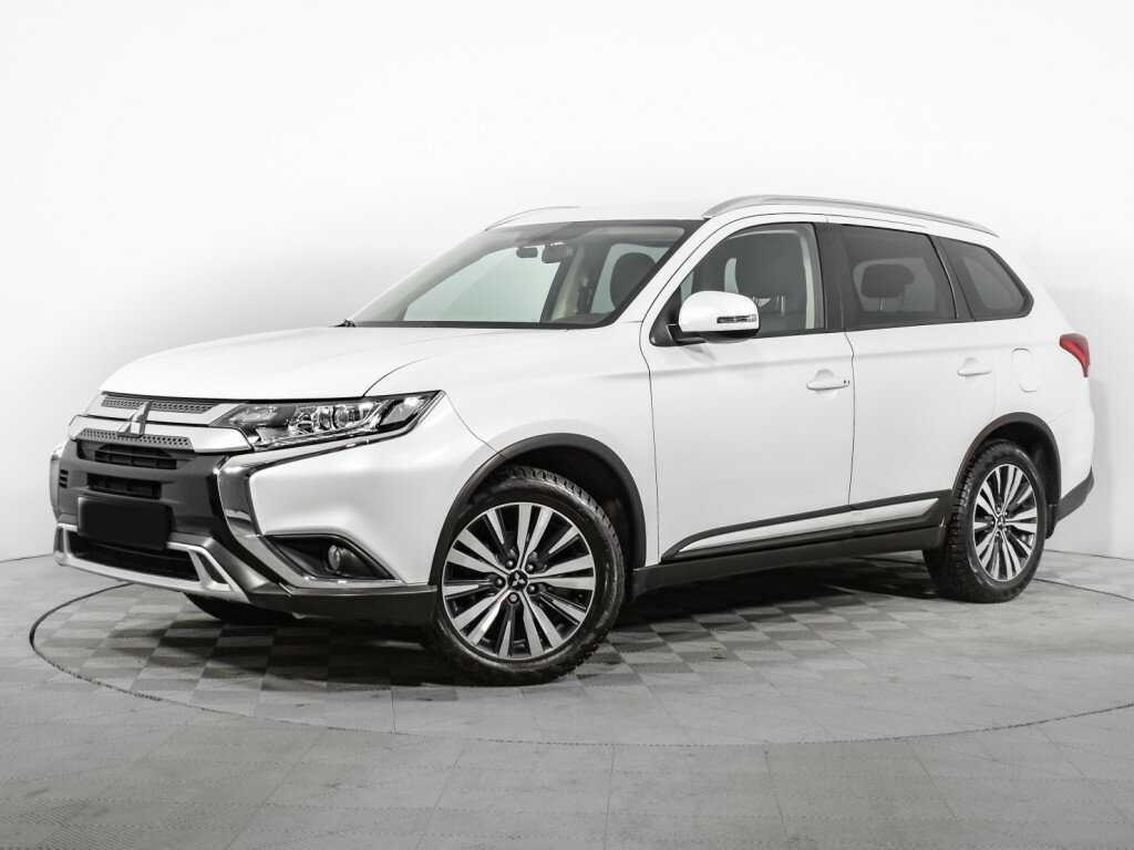 Mitsubishi Outlander с пробегом — 2020 год. Посмотреть фото