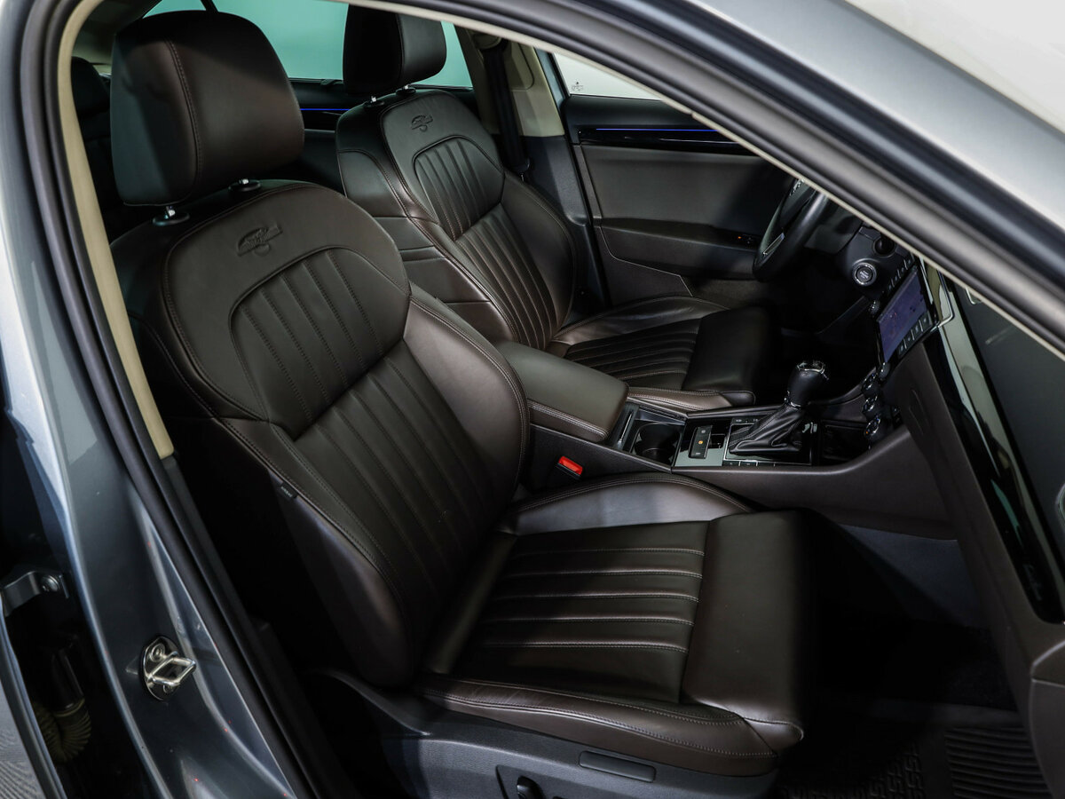 Skoda Superb с пробегом — 2016 год. Фото: #19