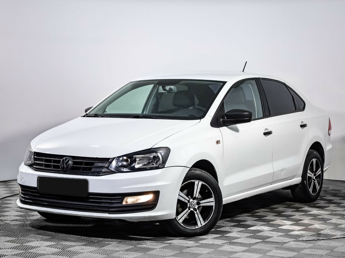 Volkswagen Polo с пробегом — 2018 год. Посмотреть фото
