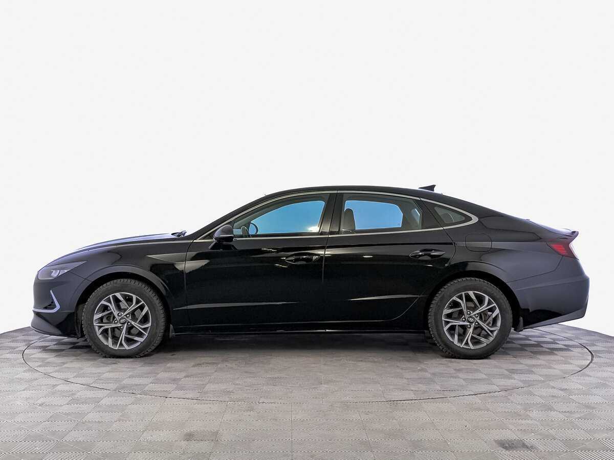 Hyundai Sonata с пробегом — 2021 год. Фото: #7